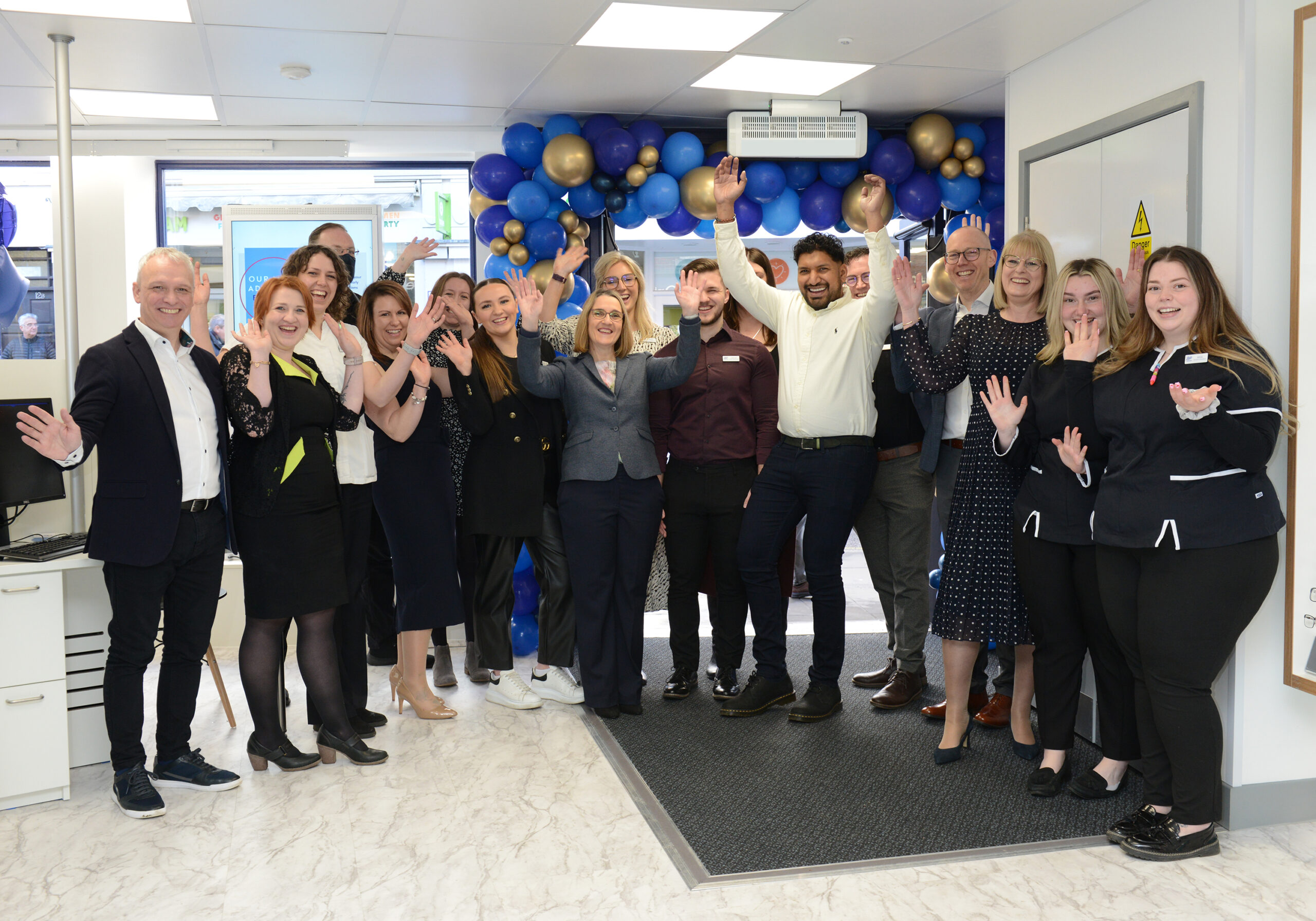 New opticians celebrates successful start to life in Romsey town centre